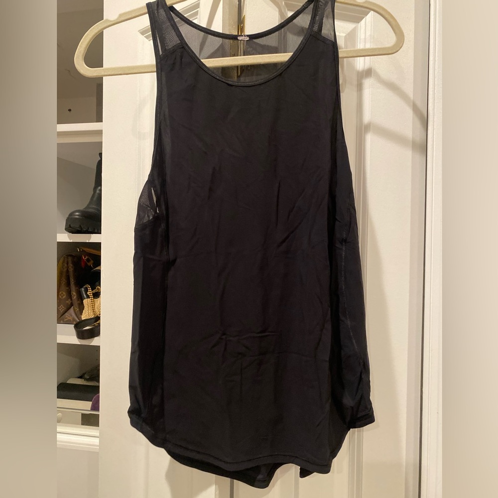 Lululemon 3 pack tops | red, black and maroon | size6 - Picture 3 of 12